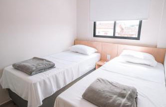 Apto 2 Quartos Novo e Super Confortável - Foto 23