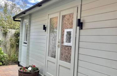 Willow Tree Lodge - Cosy lodge in the heart of the Kent countryside - Foto 16