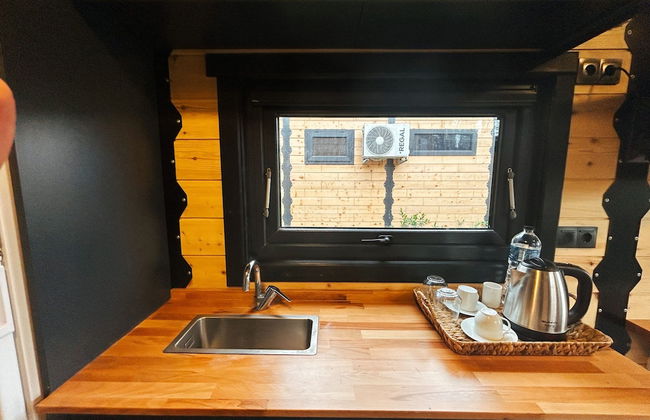 Bitez Tiny House - Photo 14