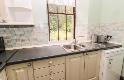 The Coach House - Photo 11