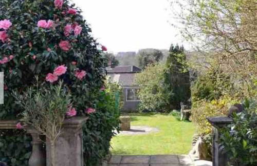 The Old School House, luxury home with hot tub. - Foto 33