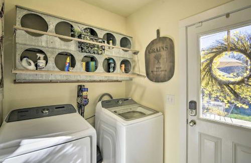 Ideally Located Chico Home - Fire Pit and Grill - Foto 10