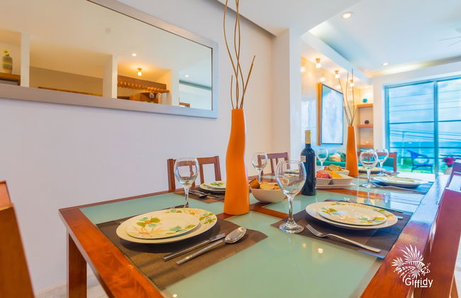 Deep Blue Condos - 102 - Photo 5