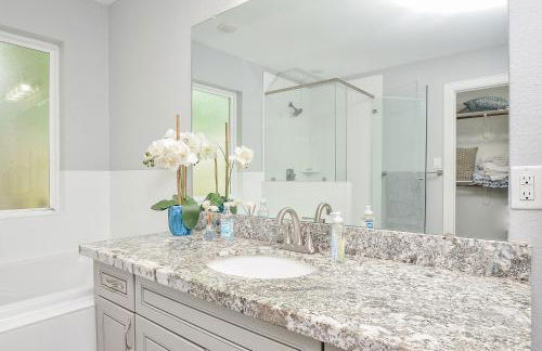 House 3 years old, Close to mall, Restaurants, IAH - Foto 8