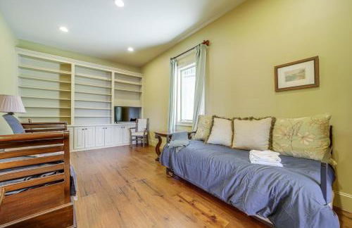 Hot Tub and Water Views Lake Glenville Home! - Foto 28