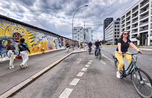 Berlin Bike Tour - Photo 9