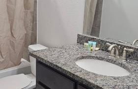 Prime Location Home Family & Business Ready - Foto 7