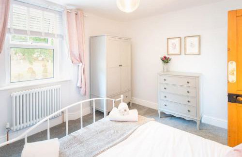 *Brand New* Olive Grove Cottage - Foto 6