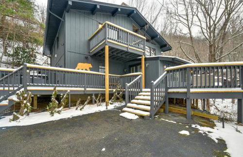 6 Mi to Skiing! Hot Tub Hideaway in Seven Devils - Foto 40