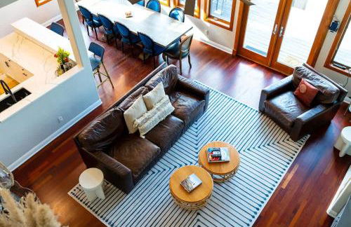 Luxurious Lake Park House: Sleeps 25, Pool, Hot-tub, Firepit and Game Room! - Foto 32