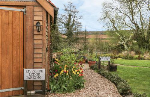 Riverside Lodge - Foto 1