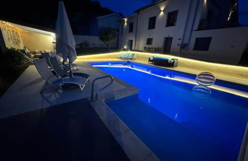 Ô'Bon'Endroit - Piscine, Calme, 20 min Lyon - Foto 7