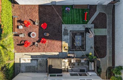 Belmont Shore Getaway with Hot Tub and Firepit - Foto 13