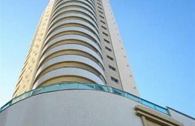 AMPLO APARTAMENTO UM POR ANDAR - Photo 43