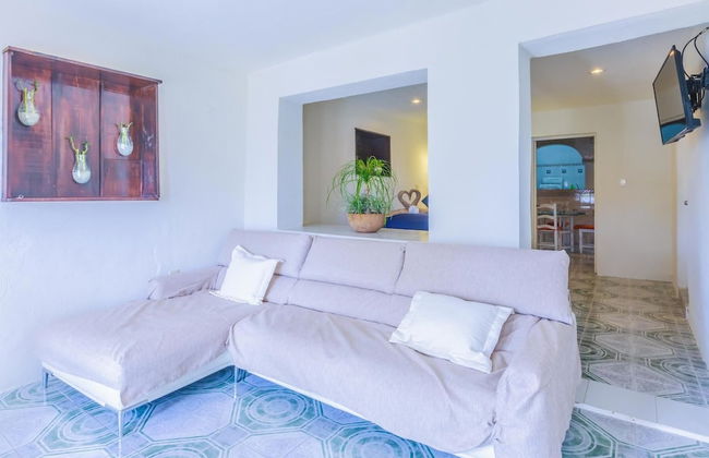 House of Mirrors by Skyrun - Photo 7