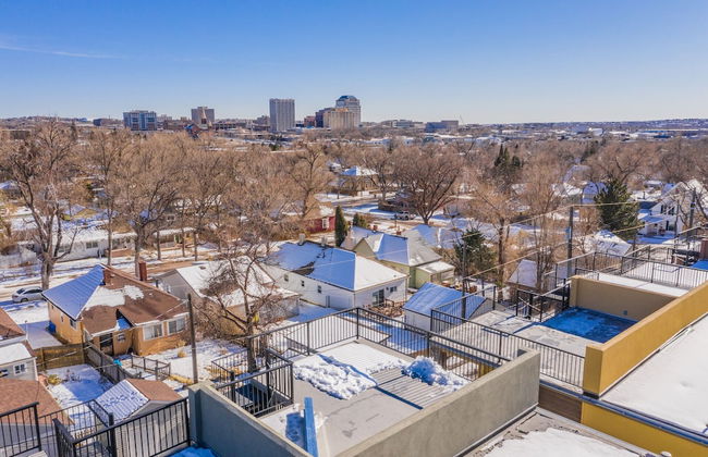 4BR Mnt Viewsmodern Urbanityrooftop Patio - Foto 34