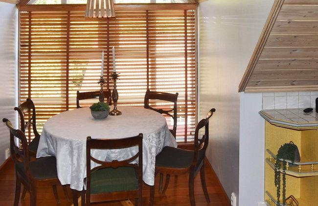 8 Person Holiday Home in Midsund - Foto 21