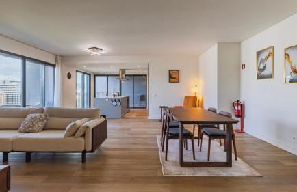 Gorgeous Apartment with City View by LovelyStay - Foto 24