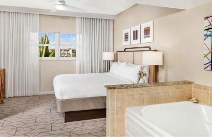 Marriott Villas at Doral 2BD sleeps 8 - Foto 3