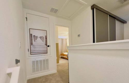 Modern 3BR3BA Home at The Hub Reserve - Foto 17