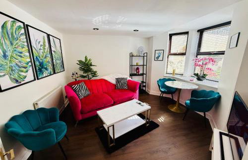 2 Bedroom - Garden Apartment, with parking - Foto 2