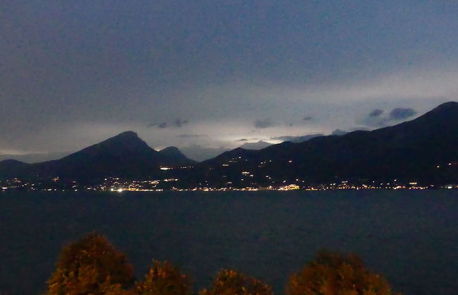 Modern Apartment With Large Terrace Malcesine - Photo 11