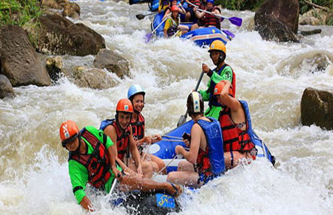 Rafting en aguas bravas - Foto 2
