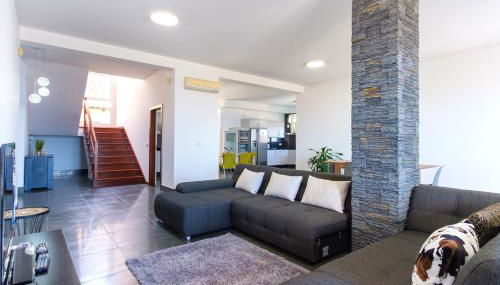 GuestReady - Spacious stay with sea views - Foto 3