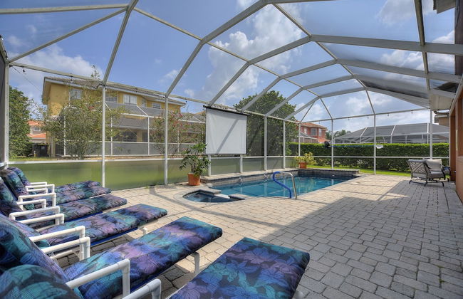 6 Bedroom Premium Home With Pool, Spa and Games Room #800 - Photo 23