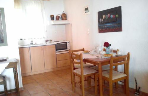 ΤΟΥΡΙΣΤΙΚΕΣ ΕΠΙΠΛΩΜΕΝΕΣ ΚΑΤΟΙΚΙΕΣ φροσω χωριατη - Foto 5