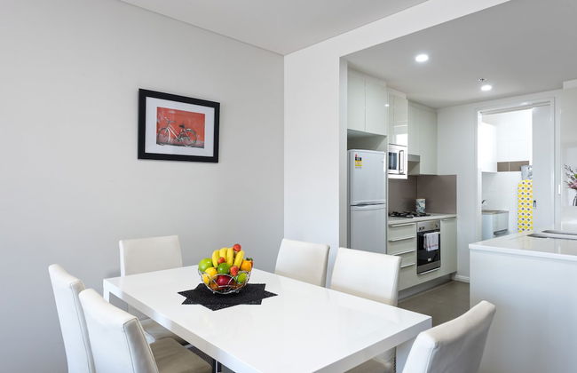 Astra Apartments Miller Street - Photo 4