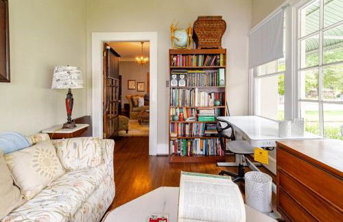 City Cottage on Main Street In North GA - Foto 45