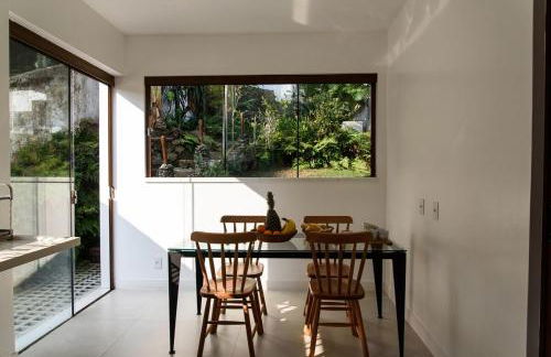 Refúgio com vista mar e verde - Foto 16