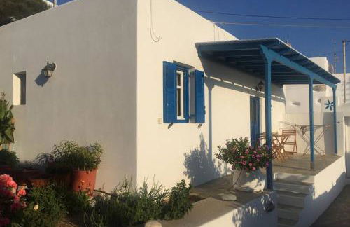 Cycladic houses in rural surrounding 4 - Foto 1