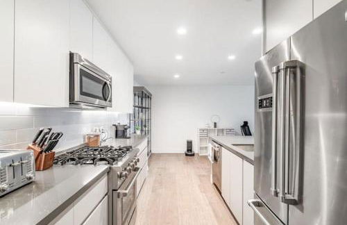 Sharon Green apartments by FantasticStay - Photo 24