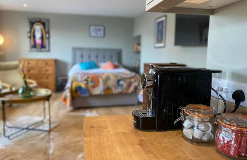 Beautiful Retro Flat above Pub. - Foto 8