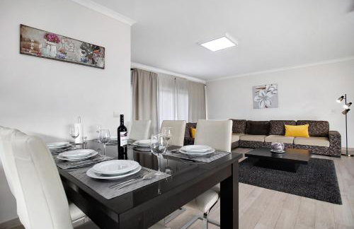 Villa Mila Piscina e Jacuzzi - Foto 2