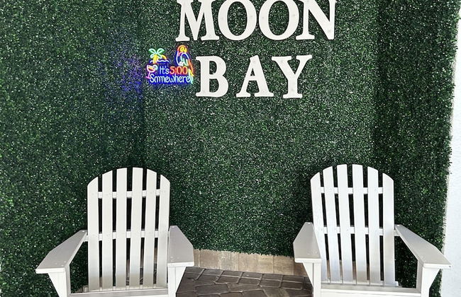 End Unit With Ocean Views And Juliet Balcony. 2 Bedroom Condo by RedAwning - Foto 22