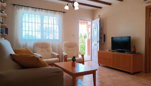 Preciosa casa con terraza y piscina R119 by Novadesta - Foto 5