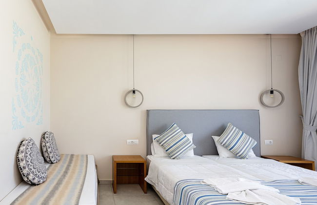 Theo Star Beach Hotel - Photo 35