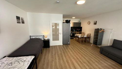 Beautiful and cosy apartment in central location with 2 balconies - Photo 2