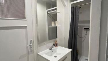 Gite le little cottage 18m2 2 personnes - Foto 3, Shower