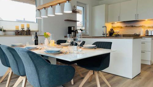 Reetdach-Ferienhaus "ANNI" mit direktem Meerblick, Sauna und Kamin - Foto 3