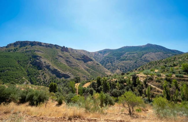 Mountain Getaway in Laroya - Photo 29