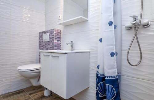 Holiday house with a parking space Pitve, Hvar - 17397 - Photo 10