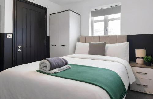 Central Wigan Large House - Ideal for Contractors & Families - Foto 4