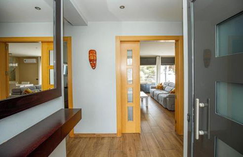 Pet Friendly Home In Santa Susanna - Foto 27