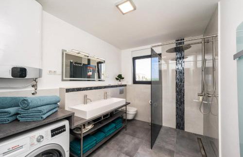 JamC Dream Familientraum direkt am Meer mit beheiztem Pool - Photo 12