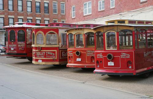 Galena Spring Escape - Hot Tub & Cozy Nights - Foto 3