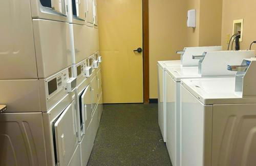 Lux Stay USA Ballhooter Vista Ski-InOut Hot Tub - Foto 40